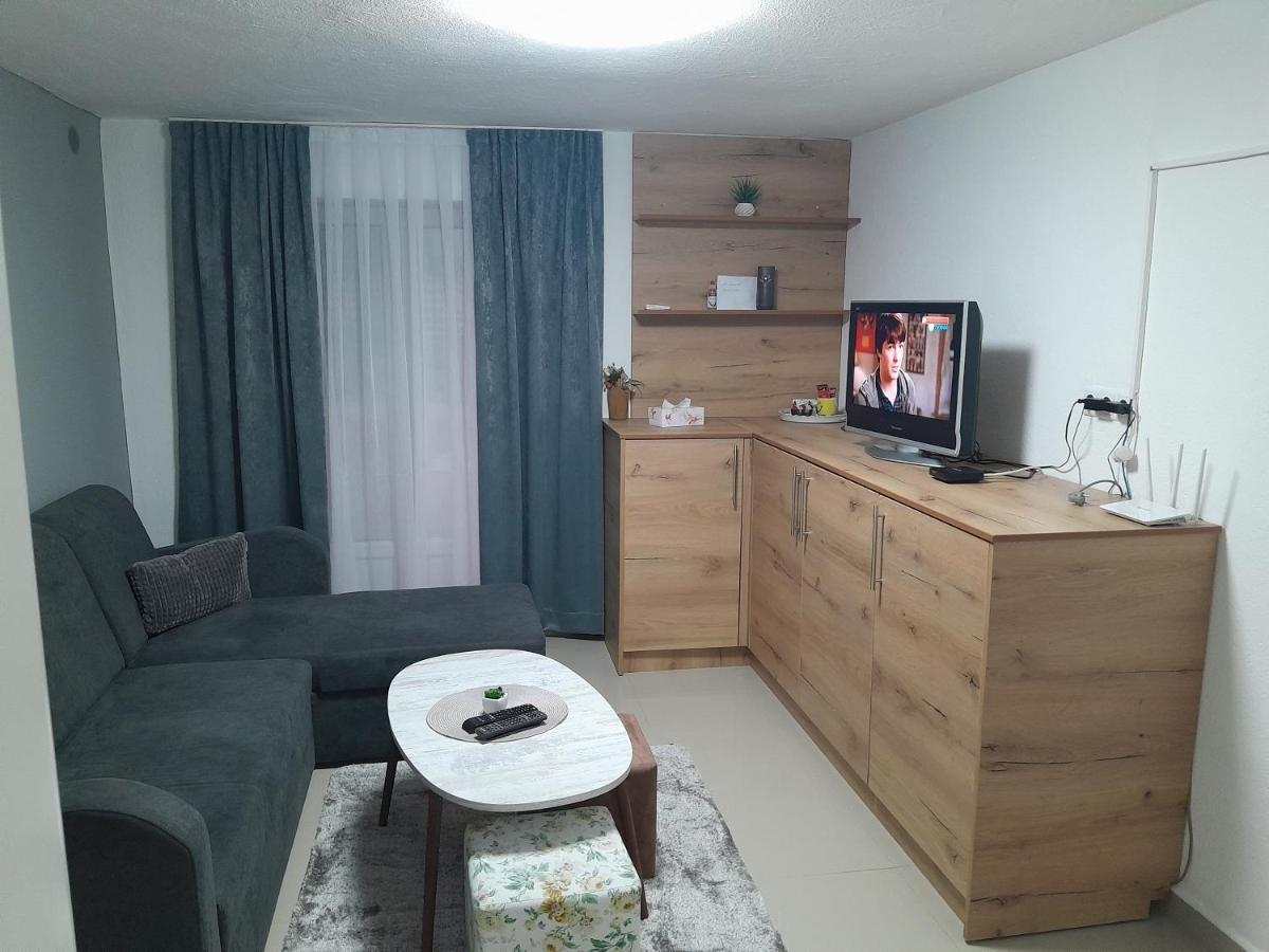Apartmani Bet Gradacac 1 Maj Broj 24 מראה חיצוני תמונה